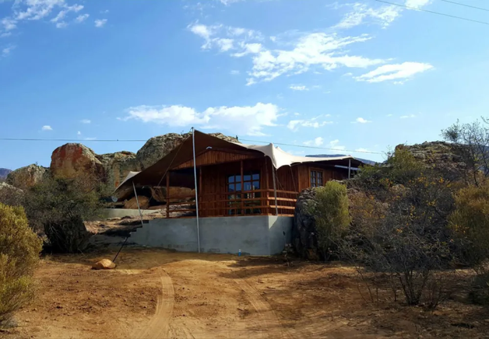 De Pakhuys Glamp and Camp