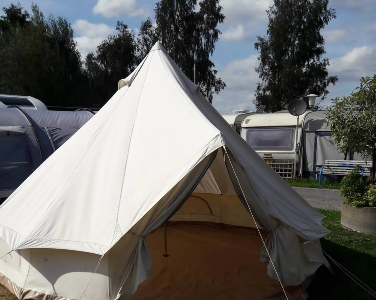 overland dachzelte Dachzelt Overland Experience One  Overlandingshop