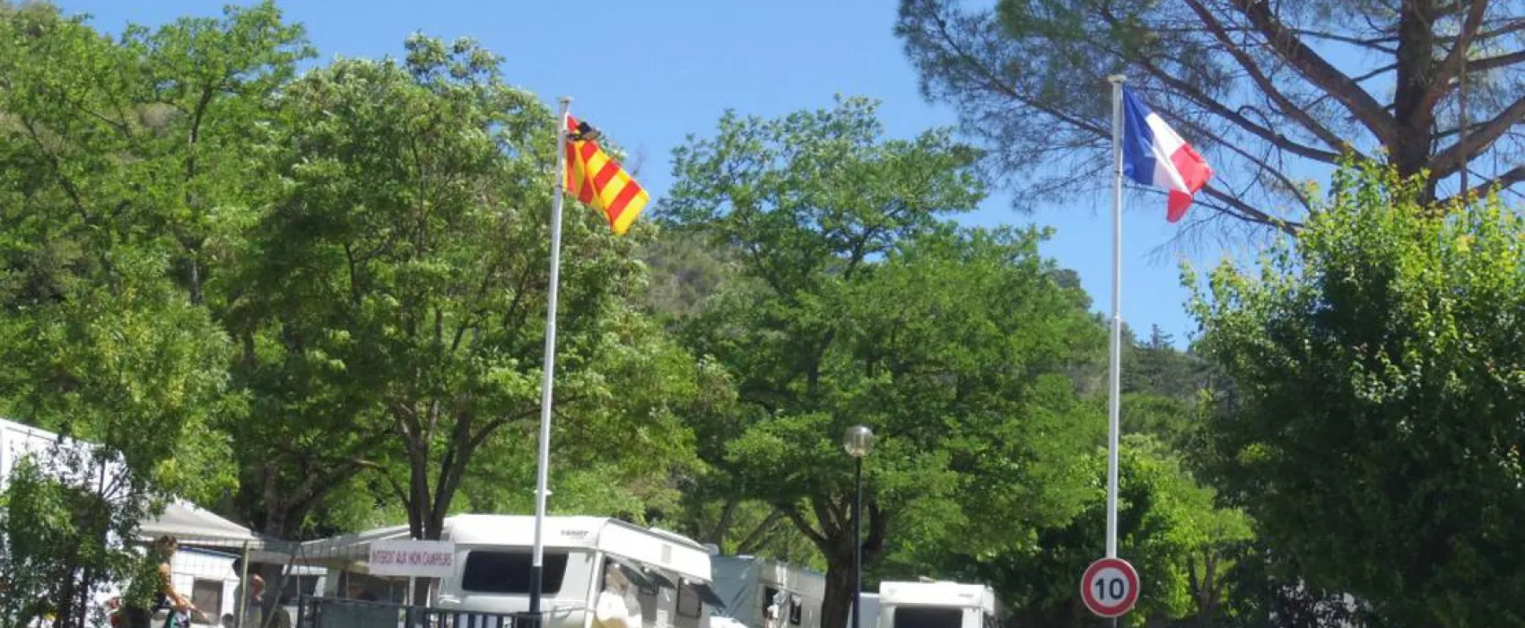 Camping Municipal La Pinede
