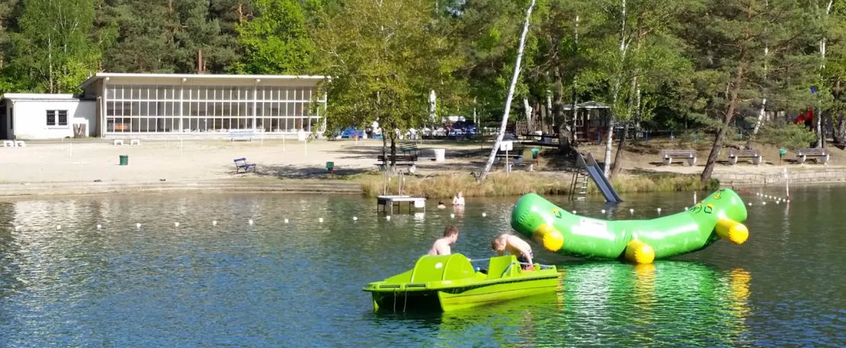 Ferienpark "Am Waldbad Bernsdorf"