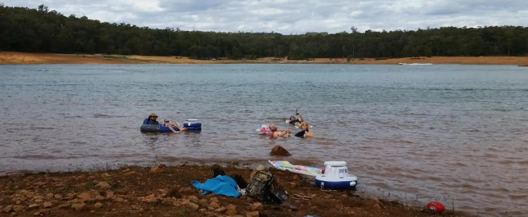 Lake Navarino - Lakeside Camping Campground