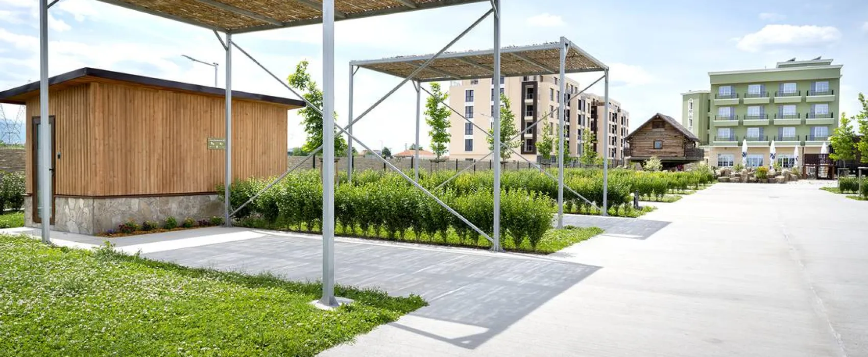 Glamping & Motel Alliance