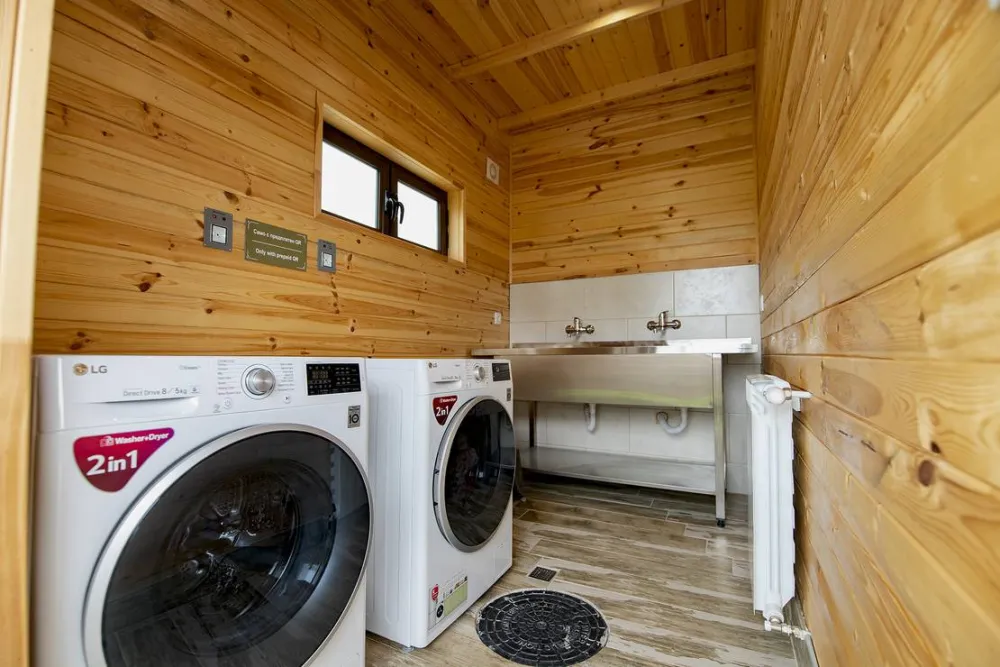 Glamping & Motel Alliance