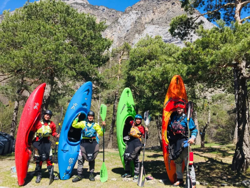 Camping River Caravaning