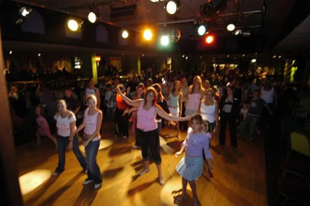 Brynowen Holiday Park