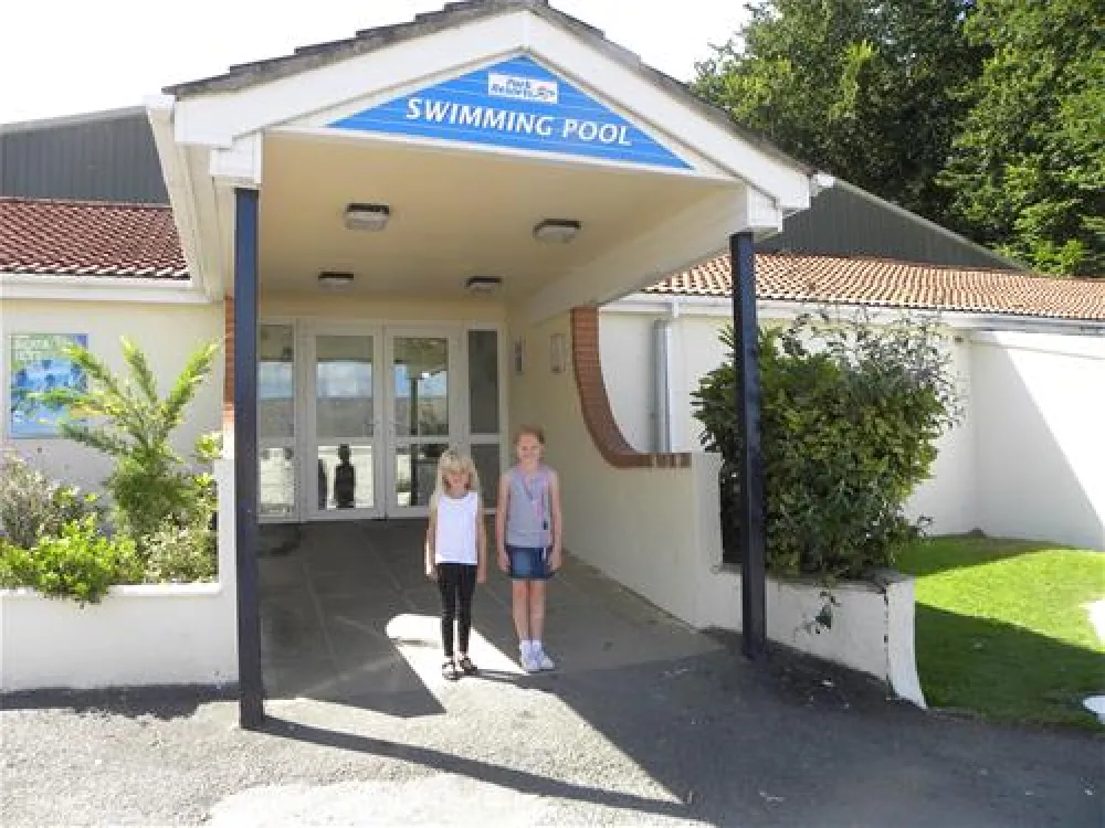 Brynowen Holiday Park