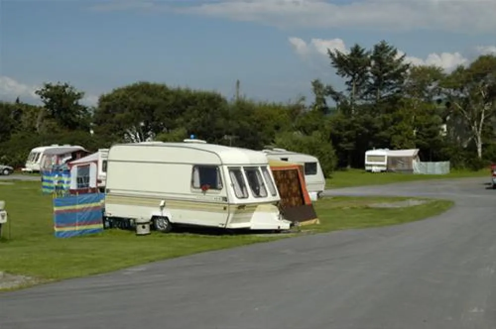 Brynowen Holiday Park