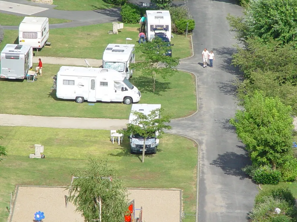 Le Camping Municipal De La Fontaine  
