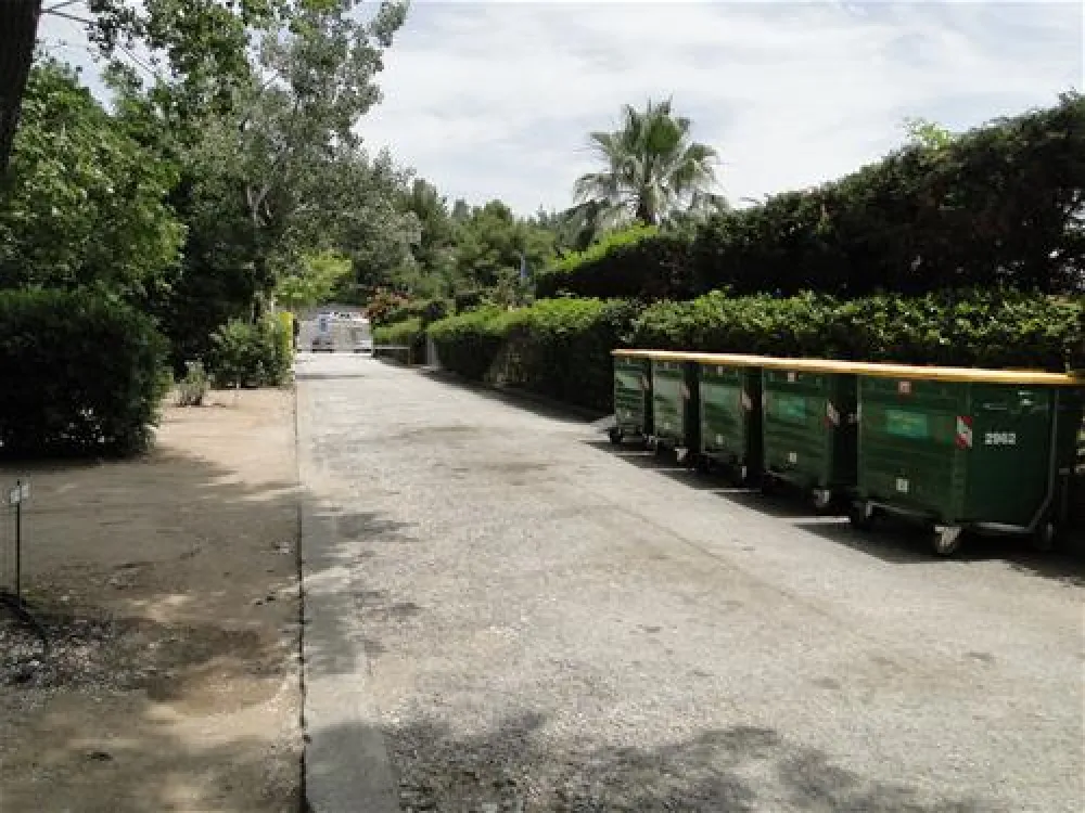 Campsite Batis Multiplex