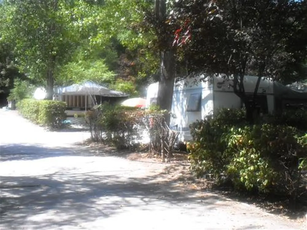 Campsite Batis Multiplex