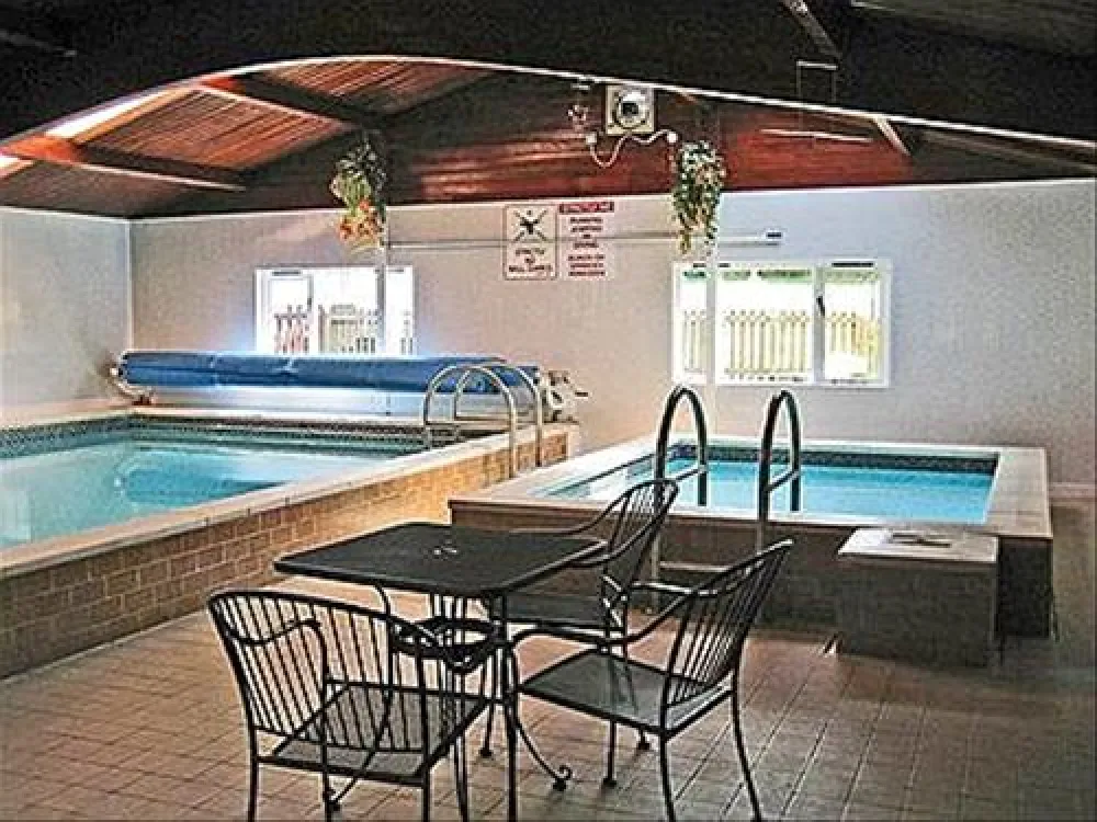 Bucklegrove Holiday Park
