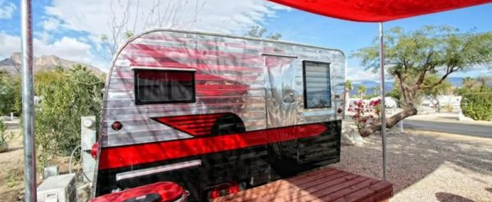 Palm Canyon Hotel & RV Resort