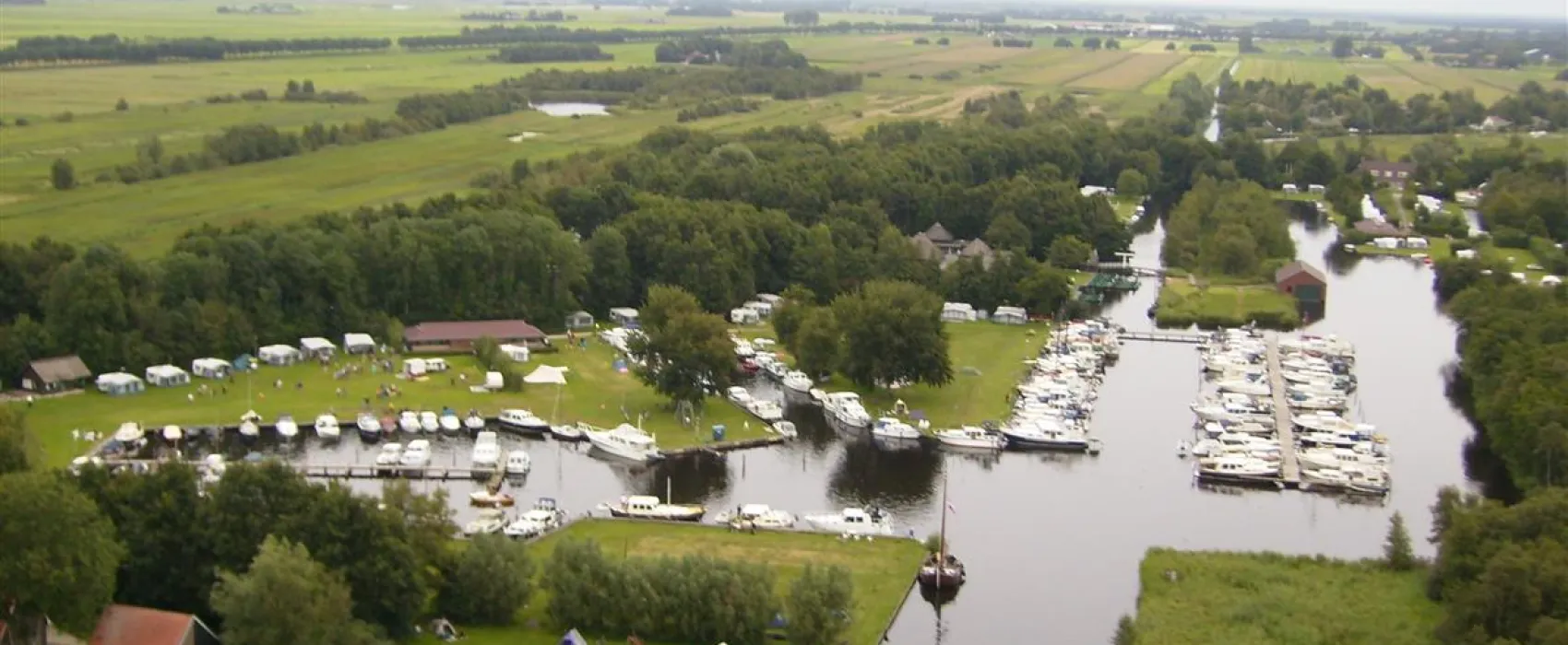 Camping De Weerribben