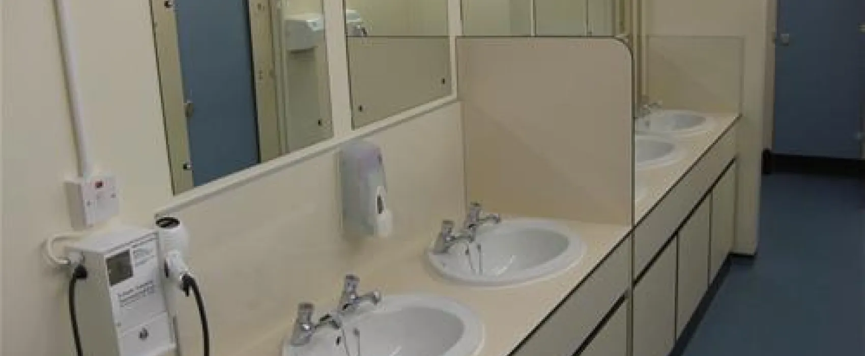 Loch Greshornish C. & C. Site