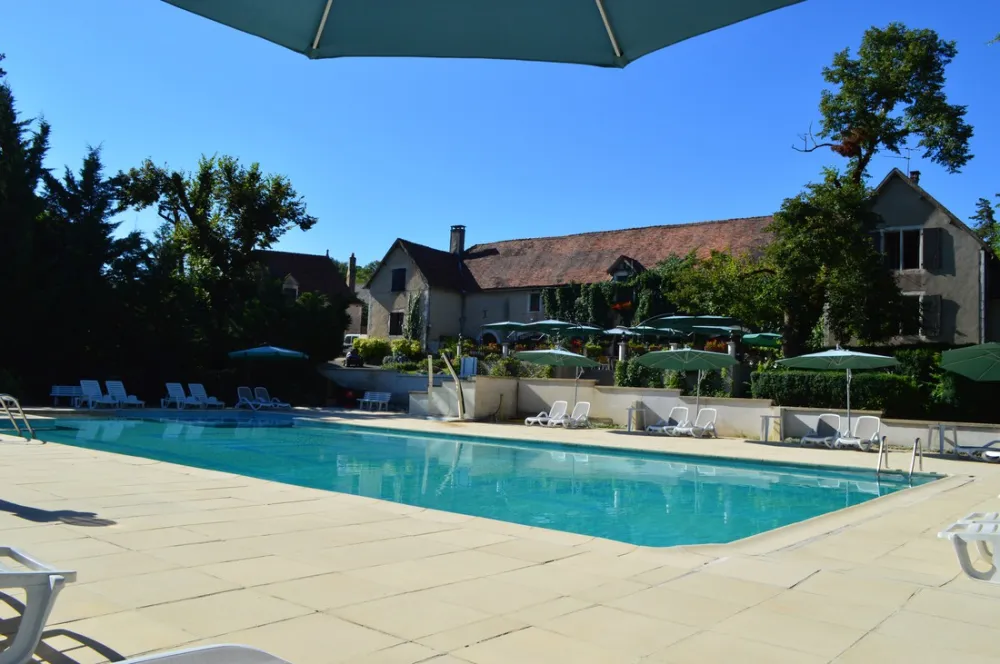 Camping Château de Lacomté