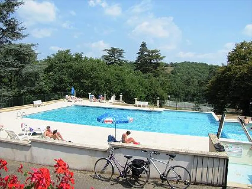 Camping Château de Lacomté