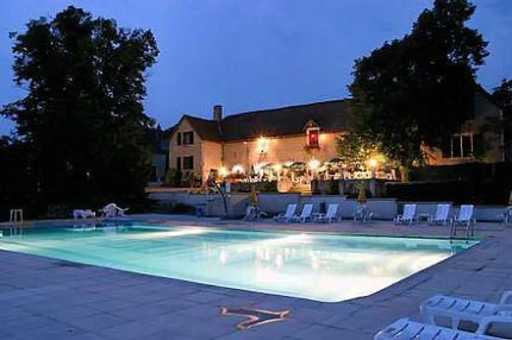 Camping Château de Lacomté