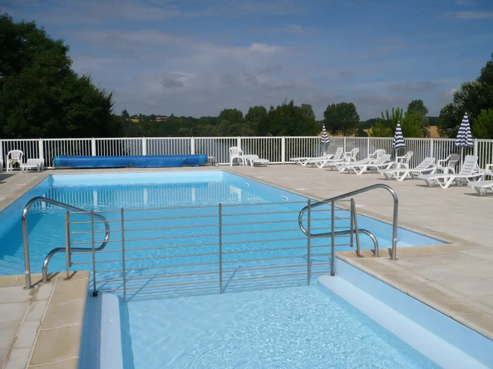Camping**** Les Coteaux du Lac
