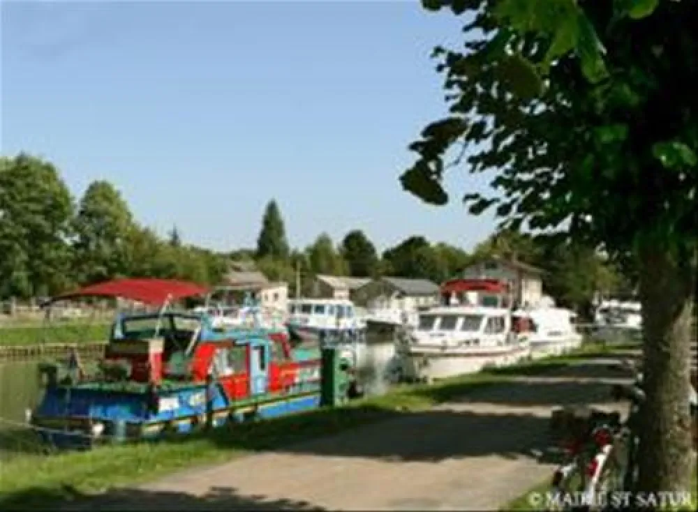 Flower Camping - Les Portes de Sancerre