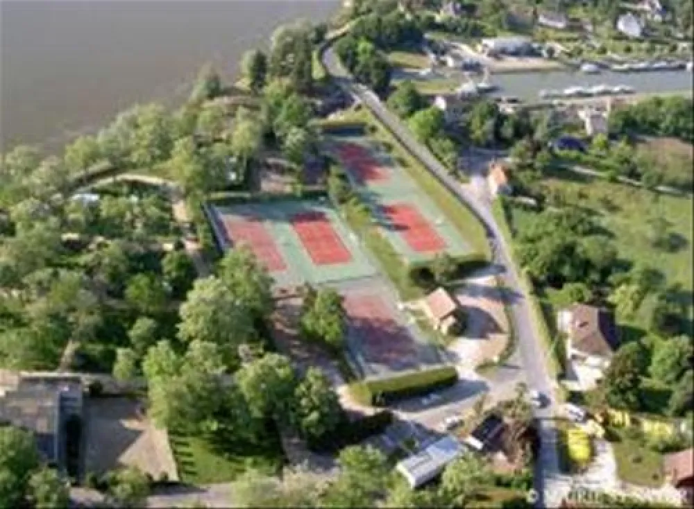 Flower Camping - Les Portes de Sancerre