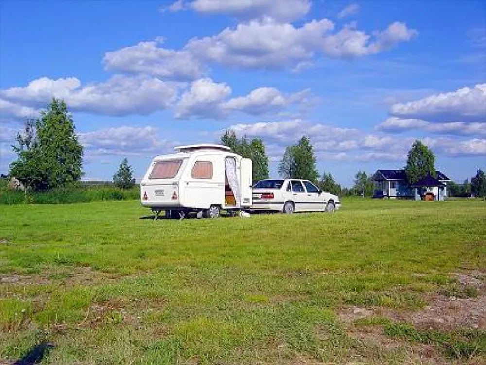 Camping Aavasuvannon Majat