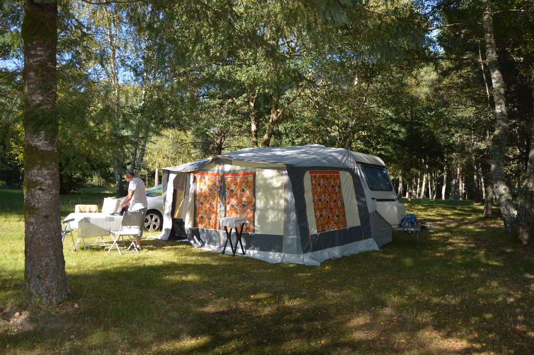 Camping Etang De Taysse photo 2