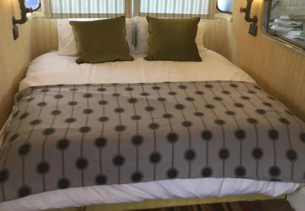 Tin Can Glamping Caravan