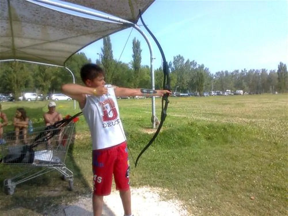 Isamar Holiday Village