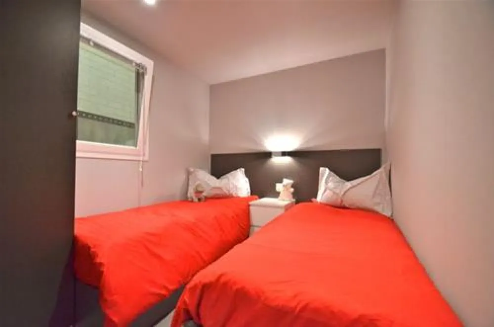 Isamar Holiday Village