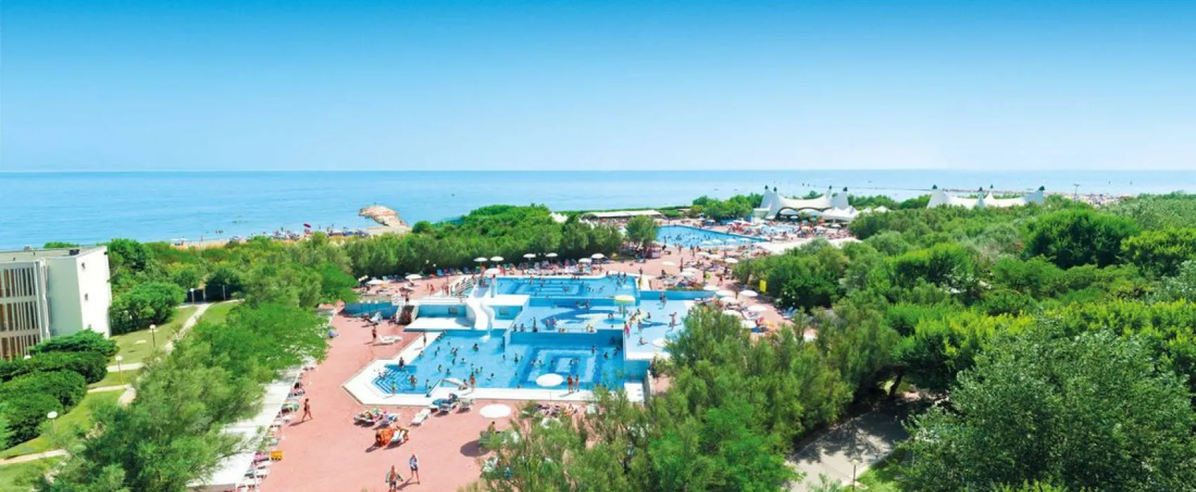 Isamar Holiday Village