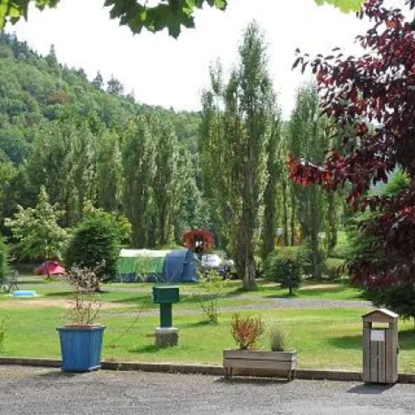 Camping Municipal Les Bombes