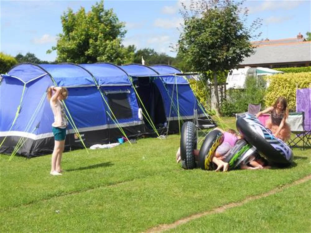 Riverside Caravan Park