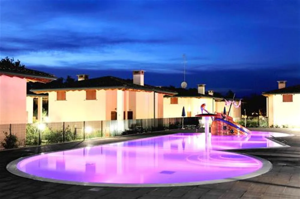 Airone Bianco Residence Village