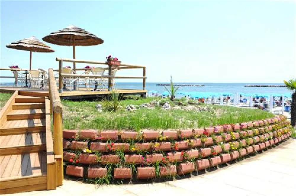 Airone Bianco Residence Village