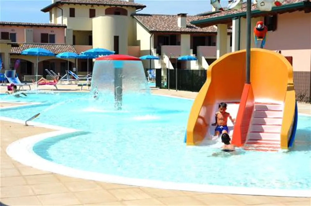 Airone Bianco Residence Village