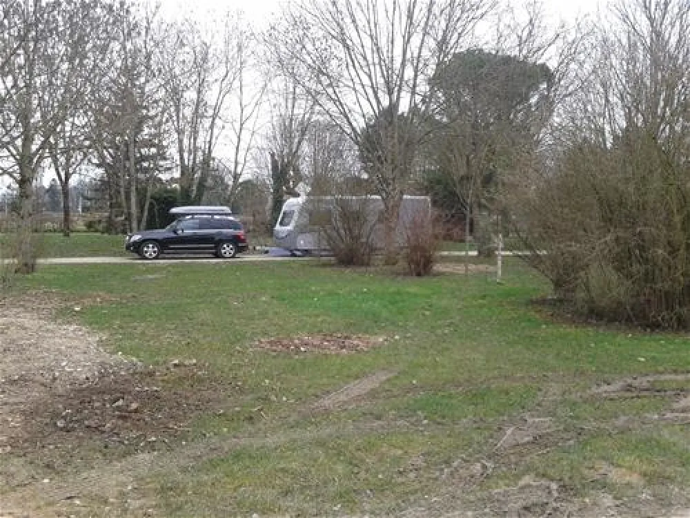 Camping Les Bouleaux  