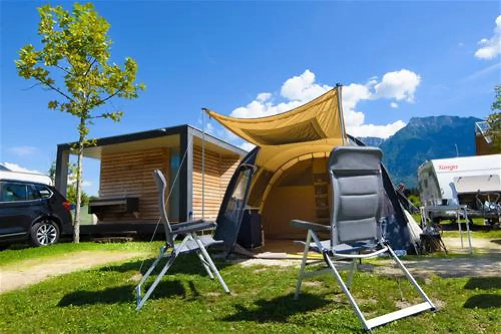CAMPING LAGO DI LEVICO ****