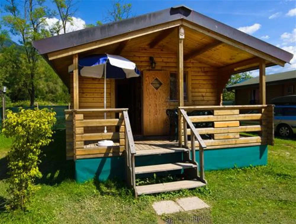 CAMPING LAGO DI LEVICO ****