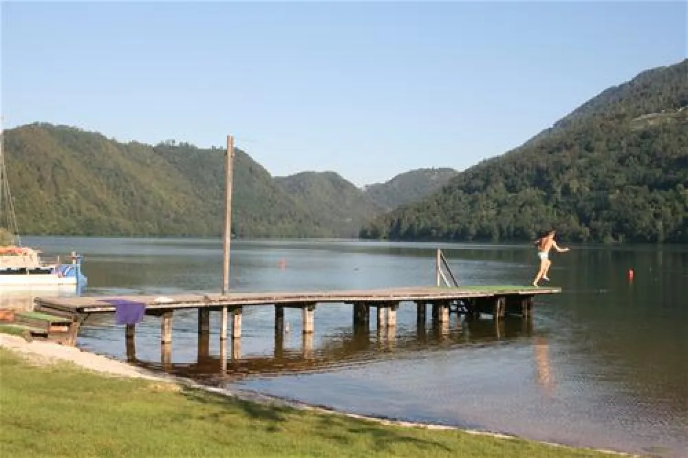 CAMPING LAGO DI LEVICO ****