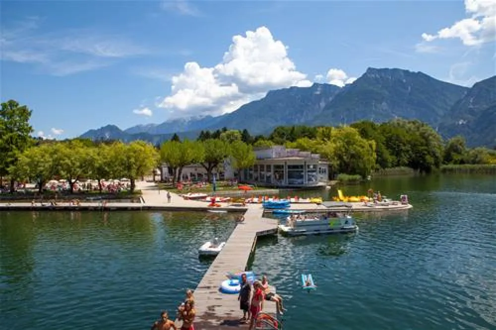 CAMPING LAGO DI LEVICO ****