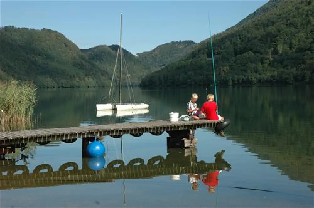 CAMPING LAGO DI LEVICO ****