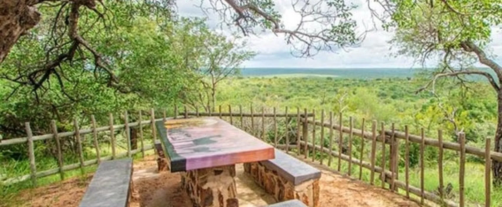 Mountain View Safari Lodge