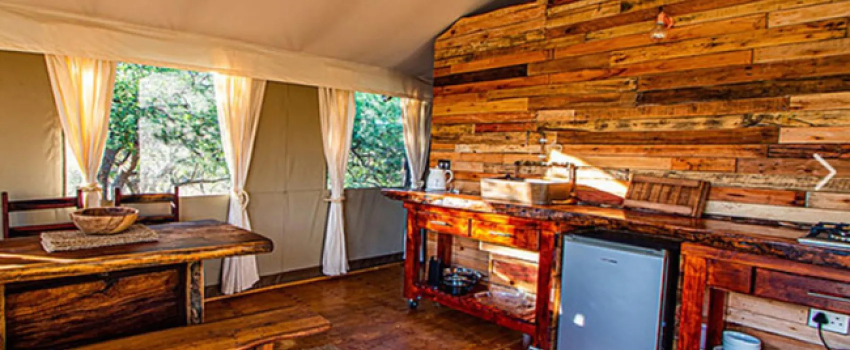 Mountain View Safari Lodge