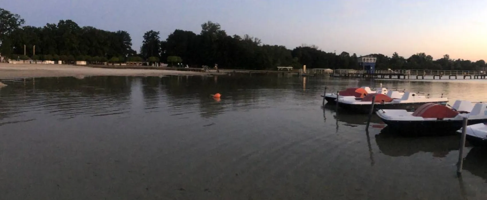 Barracuda Beach Camping am See