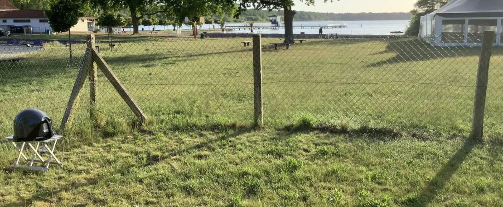 Barracuda Beach Camping am See