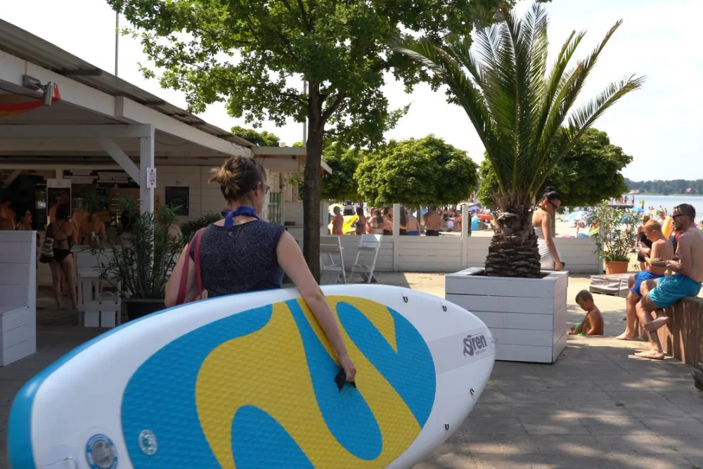 Barracuda Beach Camping am See