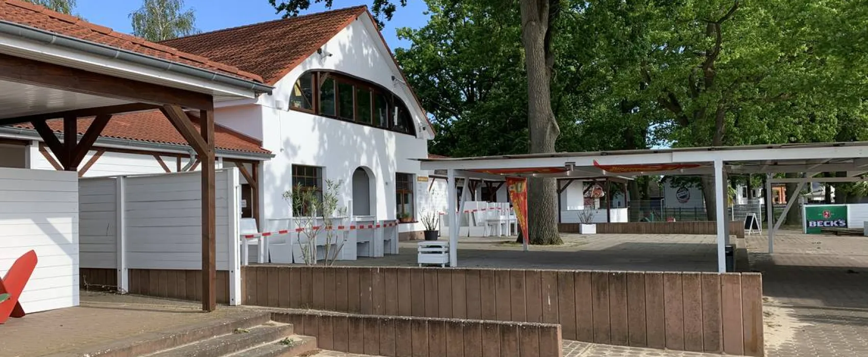 Barracuda Beach Camping am See