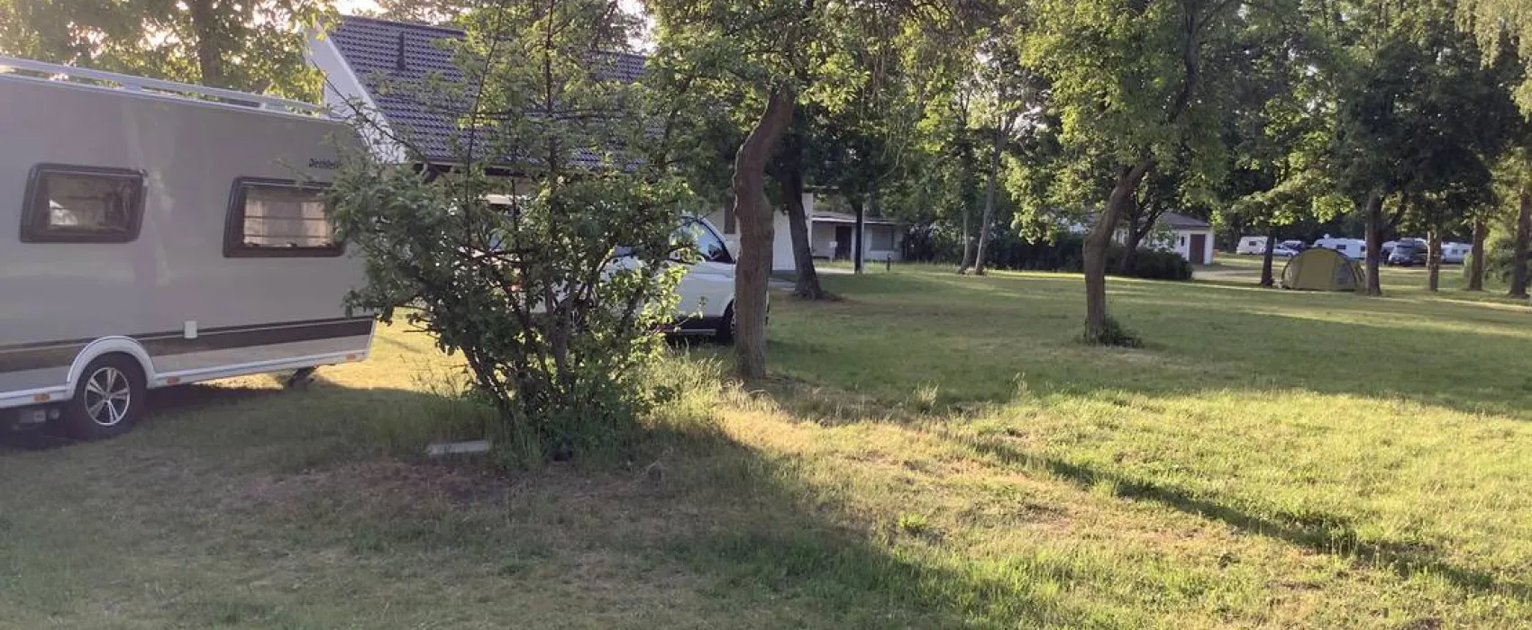 Barracuda Beach Camping am See