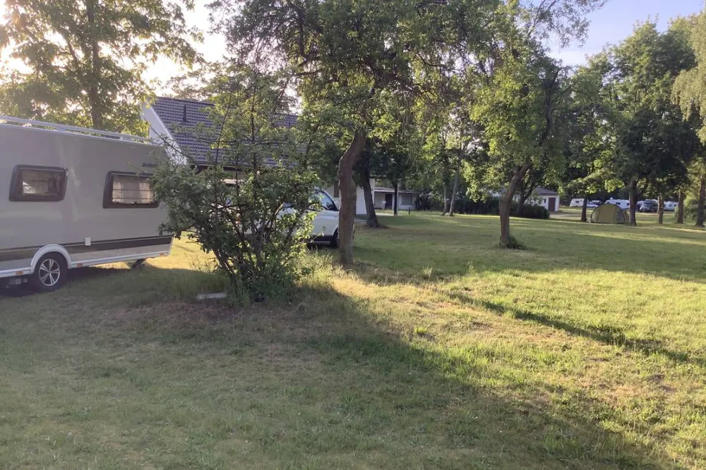 Barracuda Beach Camping am See