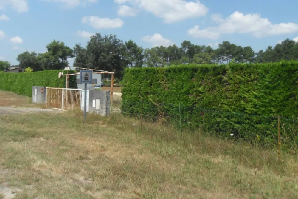 Aire de Camping Cars De Nauton